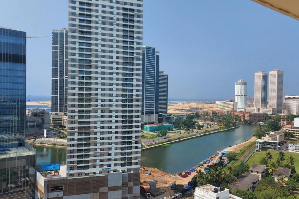 Jays Apartment - Colombo 02 At The Heart Of Convenience מראה חיצוני תמונה