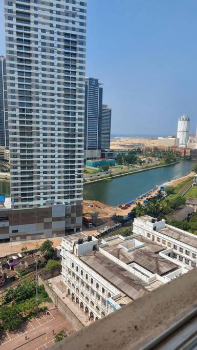 Jays Apartment - Colombo 02 At The Heart Of Convenience מראה חיצוני תמונה
