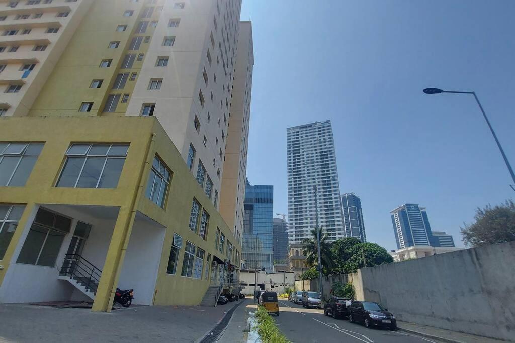 Jays Apartment - Colombo 02 At The Heart Of Convenience מראה חיצוני תמונה